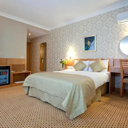 מלון Hotel Sefa 2 3*